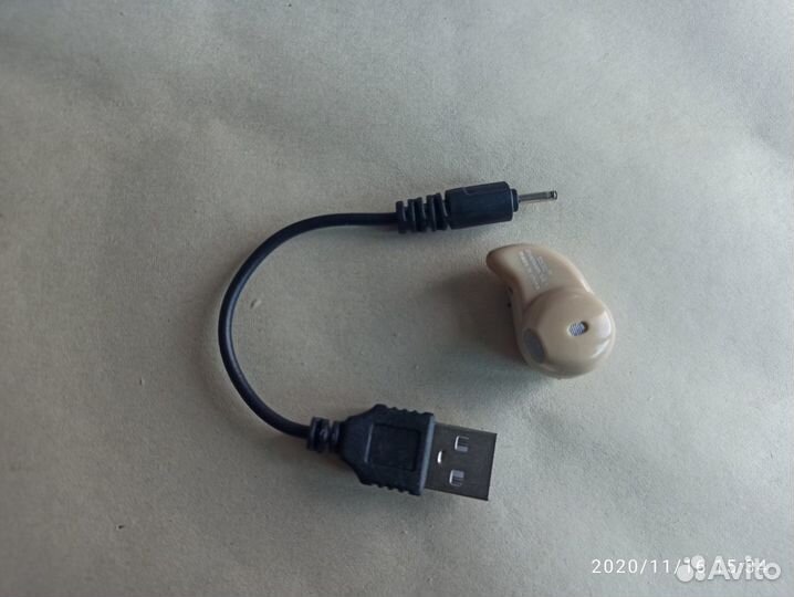Bluetooth гарнитура для телефона