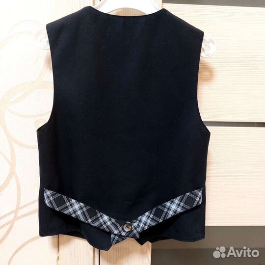 Школьная форма+рубашка р.122