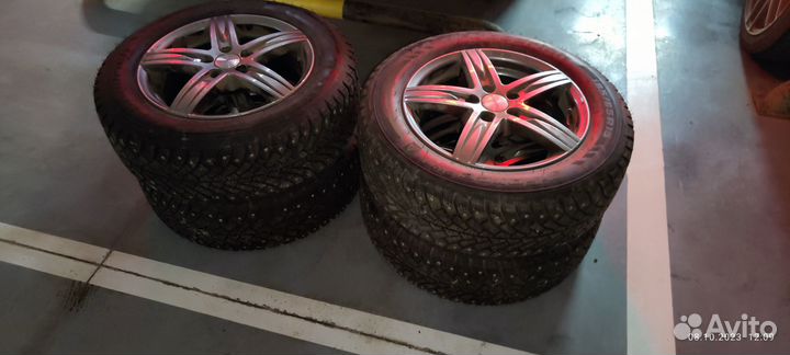 Комплект зимних Skoda Rapid - Bfgoodrich 185/65R15