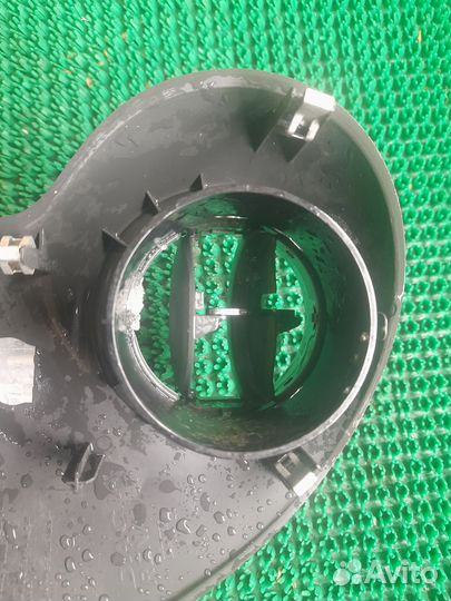 Дефлектор воздуховода Лада Ларгус