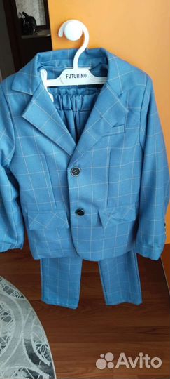 Костюм брючный тройка на мальчика