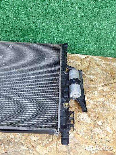 Радиатор двигателя на Mercedes W163 ML