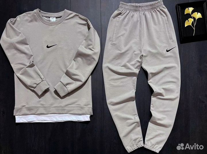 Спортивный костюм nike