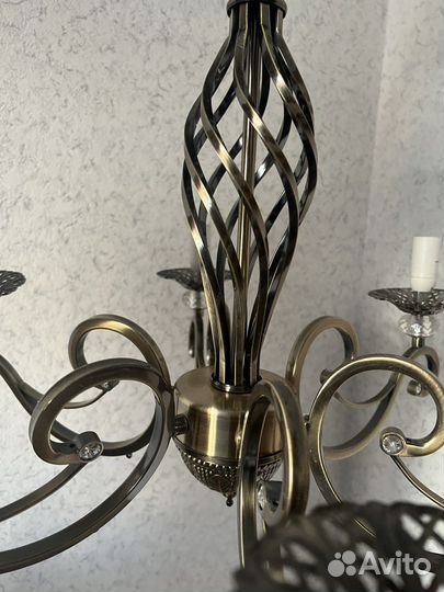 Люстра светильник May Toni