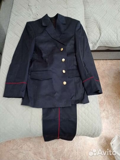 Полицейская форма парадная