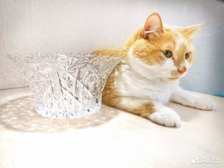 Ваза хрустальная