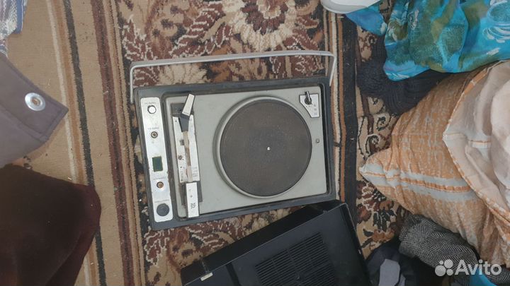 Проигрыватель винила СССР