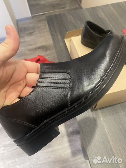 Туфли мужские 39 размер новые