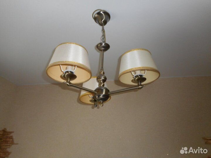 Люстра 3-х рожковая