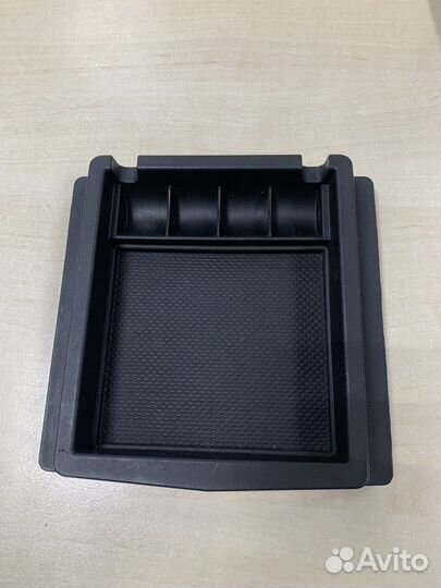 Полка в подлокотник Subaru Outback 92173AL000