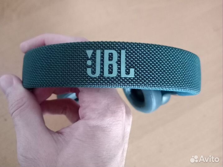 Беспроводные наушники JBL Live 400 BT