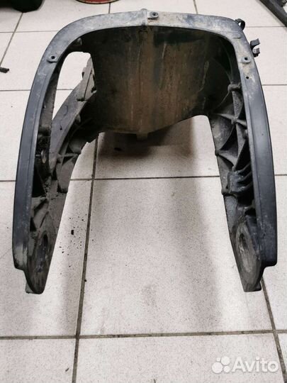 Маятник Yamaha FZ8