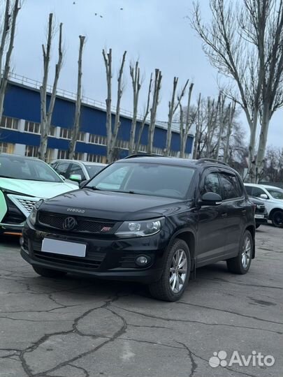 Volkswagen Tiguan 2.0 AT, 2015, 200 000 км
