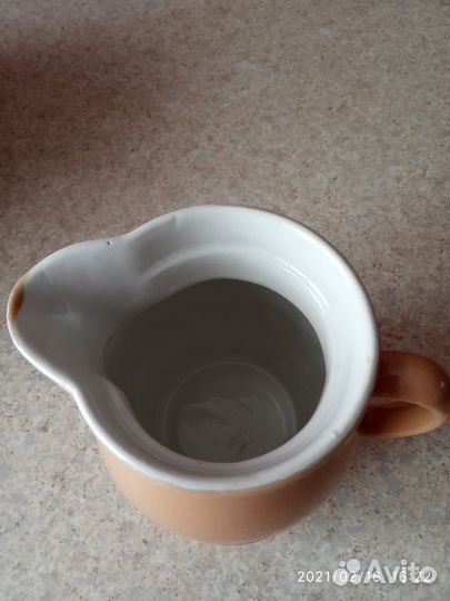 Курамическая посуда для масла и сметаны