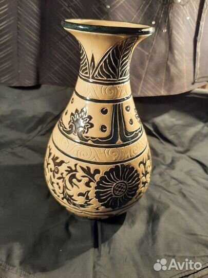 Керамический кувшин