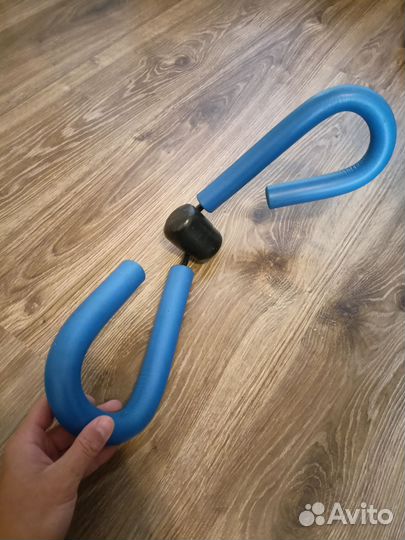 Эспандер для бедер и рук