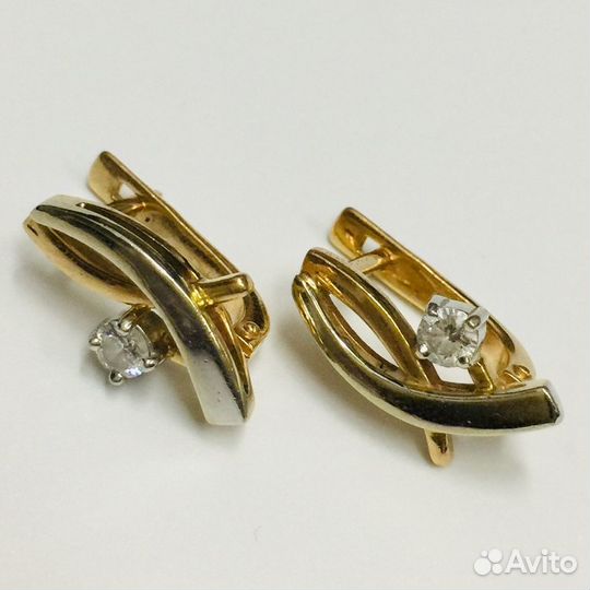 Золотые серьги с бриллиантами