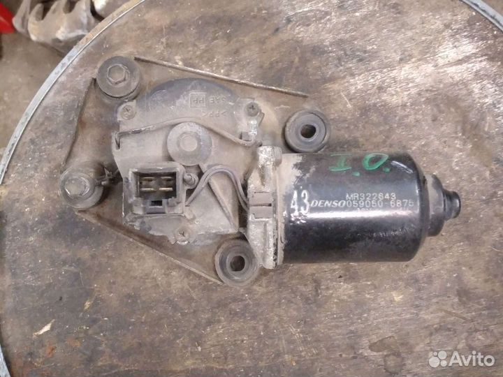 Моторчик дворников Mitsubishi Pajero iO