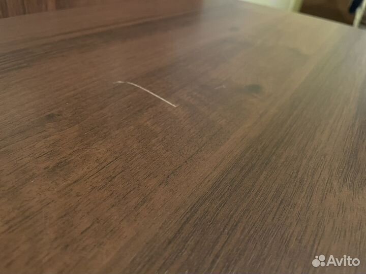 Письменный стол