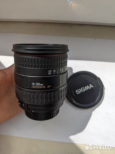 Объектив Sigma 28-200 для Canon