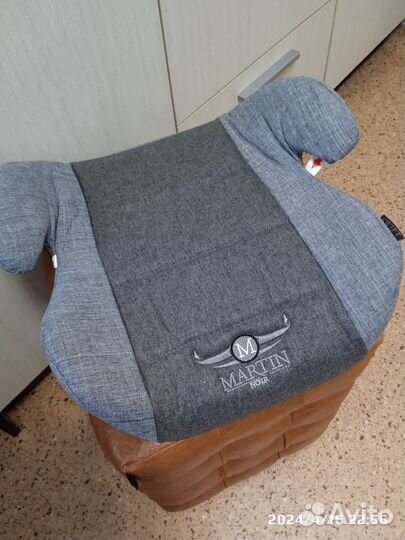 Автокресло (бустер) LB311. Новые