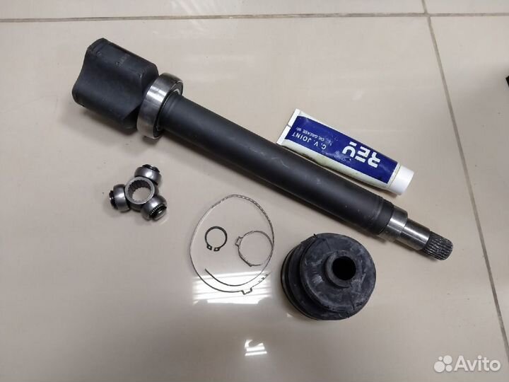 Шрус внутренний правый Ford Focus 2 / 3 (1.4-1.6)