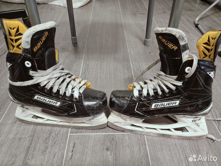 Коньки детские BauerSupremes180, 35 размер