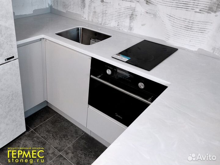 Барная стойка Столешница камень Hi-Macs кухня м2