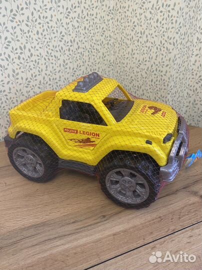 Игрушечная машинка Легион фирмы Полесье