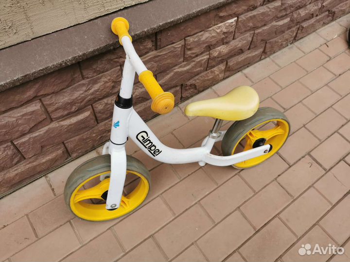 Беговел Gimpel L 12