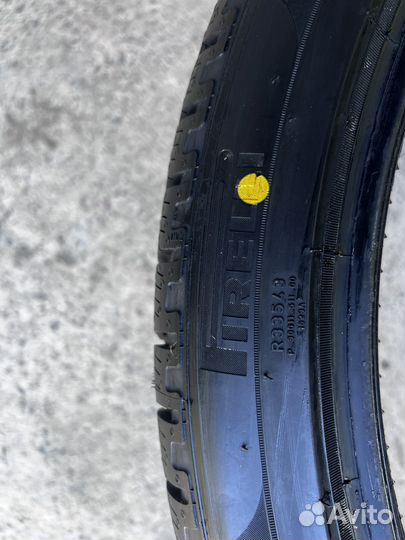 Pirelli Scorpion Winter 275/35 R22