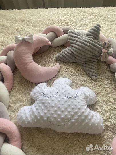 Косичка и подушки в кроватку