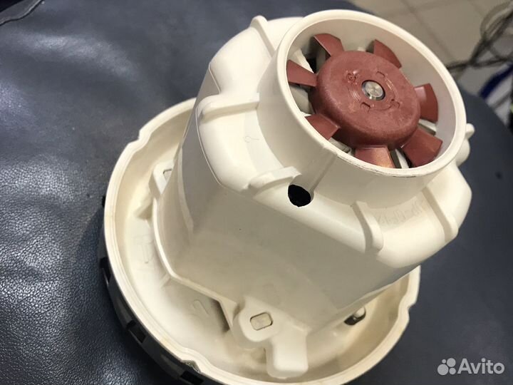 Двигатель моющего пылесоса, 1350W, Thomas, H130мм