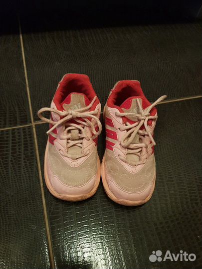 Кроссовки adidas(германия)