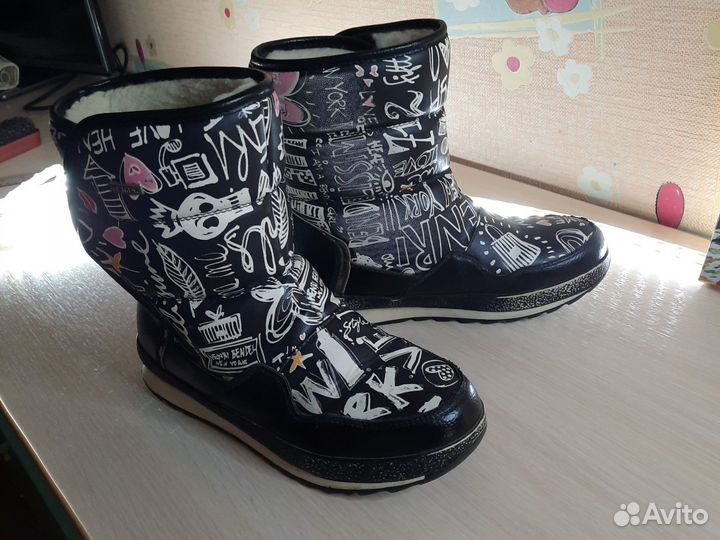 Дутики детские зимние