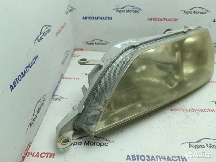 Фара галогеновая передняя левая Toyota Cresta