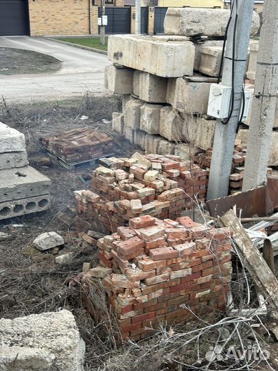 Кирпичный блок бу