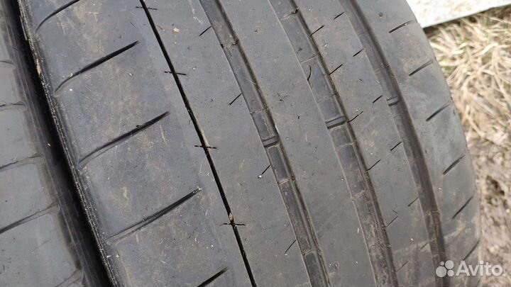 Michelin Pilot Sport 2 225/25 R19