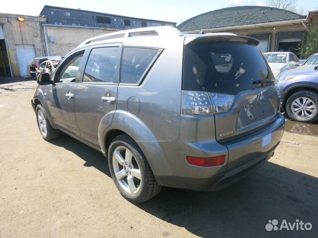 Разбор на запчасти Mitsubishi Outlander XL 2006-20