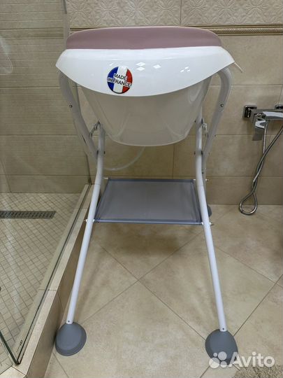 Детская ванночка с ножками