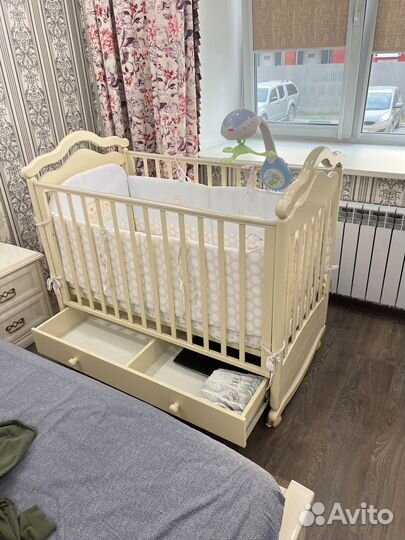 Детская кроватка Гандылян