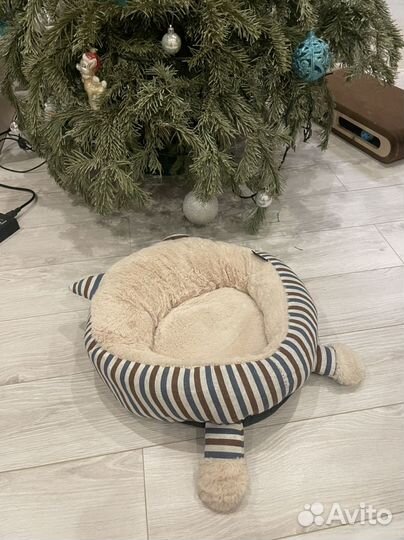 Лежанка для собак и кошек