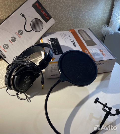 Аудио-карта, микрофон, наушники, поп-фильтр