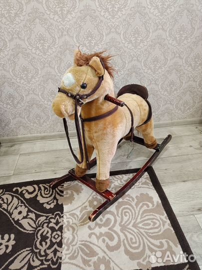 Детская лошадка качалка