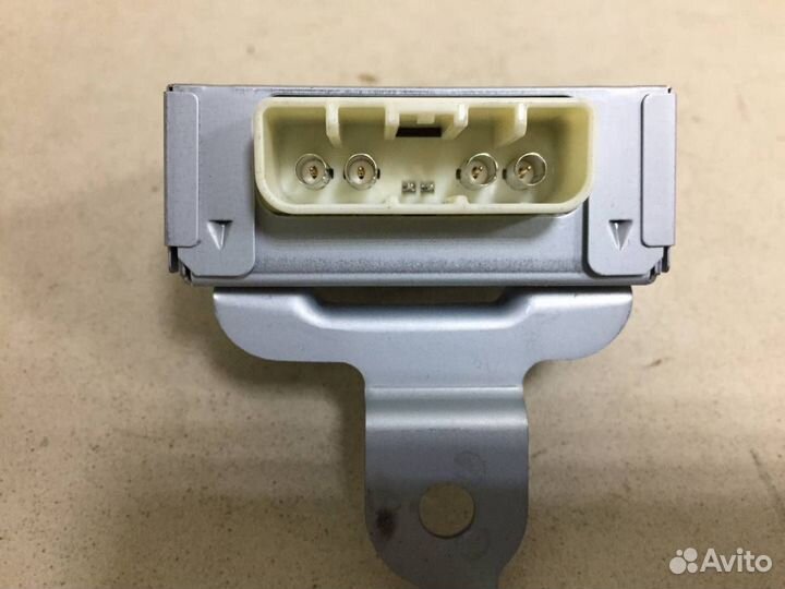 Б/У Антенна 8668148080 toyota