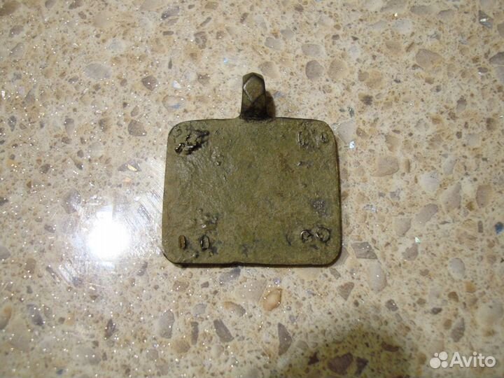 Старинная пряжка с остатками позолоты