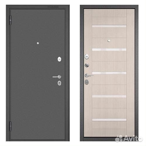 Дверь металлическая в квартиру