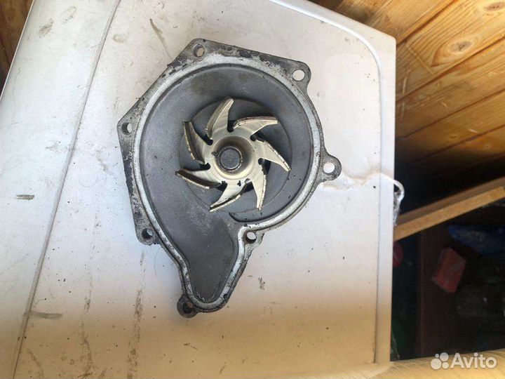 Водяной насос помпа Ауди а6 с6 2,4 бензин