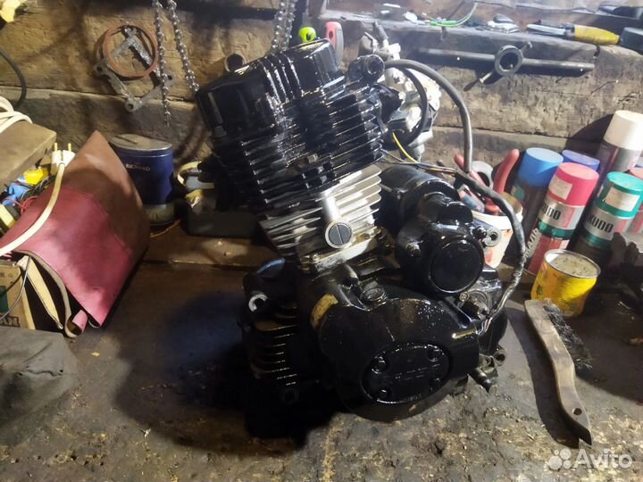 Двигатель от Рейсер пантера 200-250 кубов