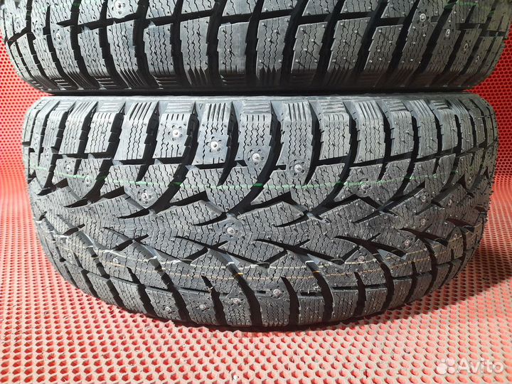 Toyo Observe G3-Ice 205/50 R17